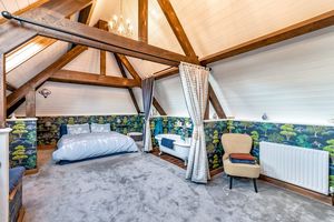 Photo 7- click for photo gallery